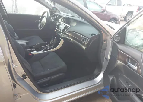 2017 Honda Accord Ex z USA, uszkodzony, nr VIN 1HGCR2F78HA268949